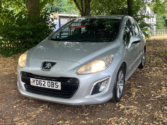2013 (62) Peugeot 308 1.6 e-HDi Active Euro 5 (s/s) 5dr